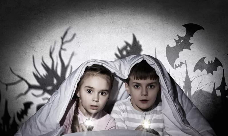 孩子受了别的家长惊吓怎么安慰,孩子受到极度惊吓不说话有治吗