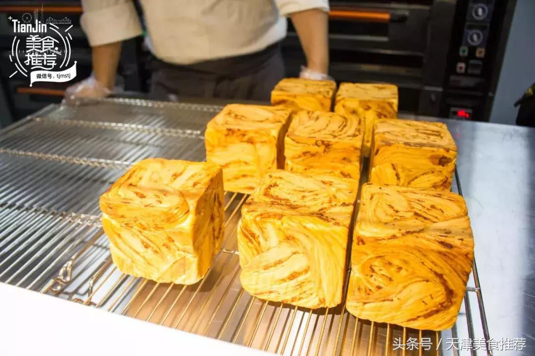 这家网红店所有吐司居然免费试吃,网红最新爆款吐司