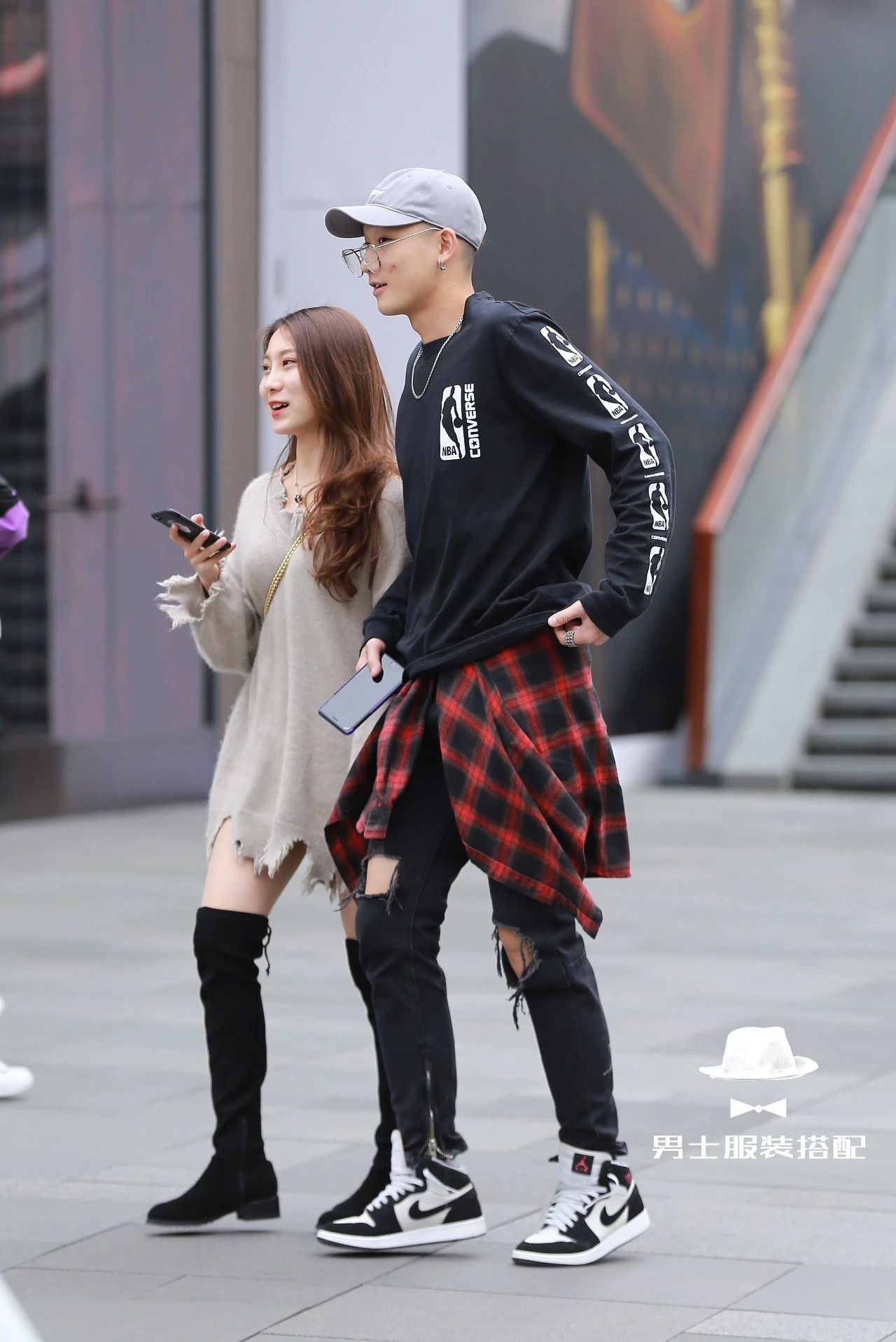 一件配饰就能拯救一身的穿衣搭配,让你感觉时尚的小配饰