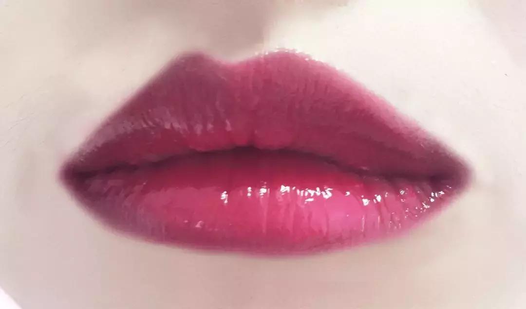 60元两支唇釉,60元两支的空气唇釉