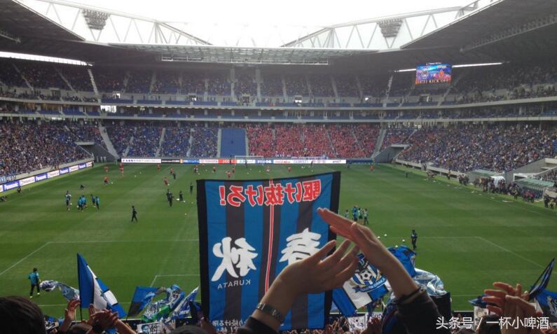 难以想象，日本第三级别联赛球场如此之漂亮！