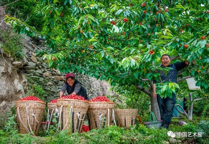 汶川大地震志愿者影集,汶川十年影像