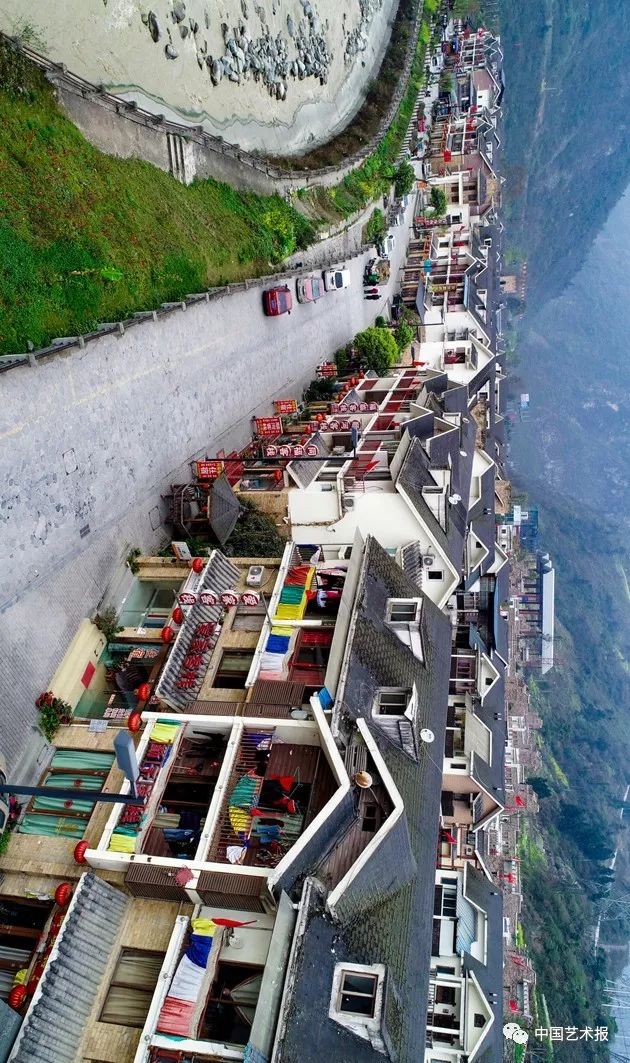 汶川大地震志愿者影集,汶川十年影像