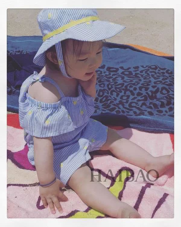 诺一现在这么接地气？才7岁的Grace就是铅笔腿！