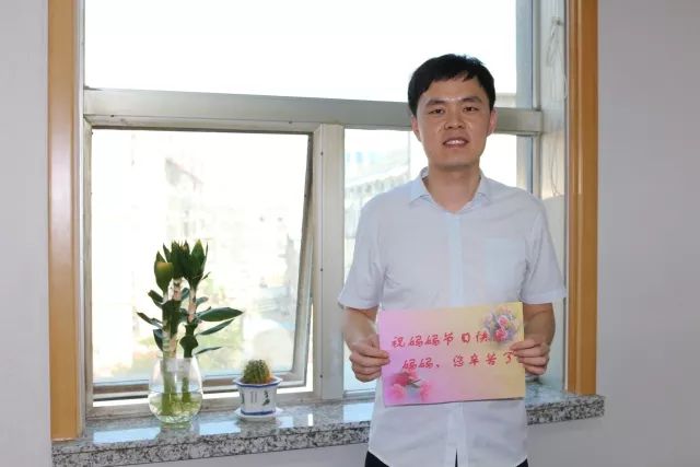 母亲节特辑献给妈妈的歌,关于母亲节的康乃馨