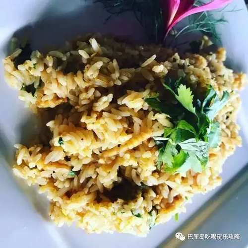 除了烤猪脏鸭餐，巴厘岛哪里还有其它美食？