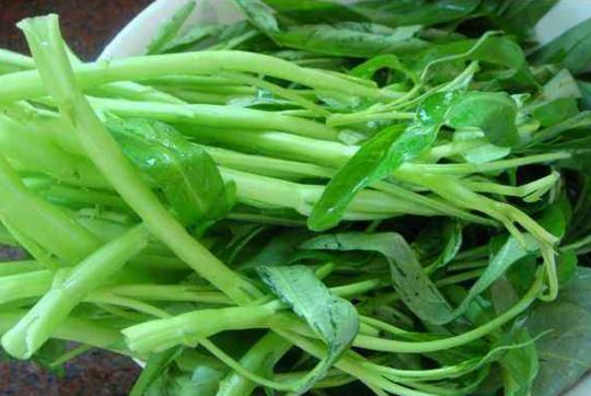 高温流汗多引起发热食欲不振,夏天流汗多缺钾怎么补充