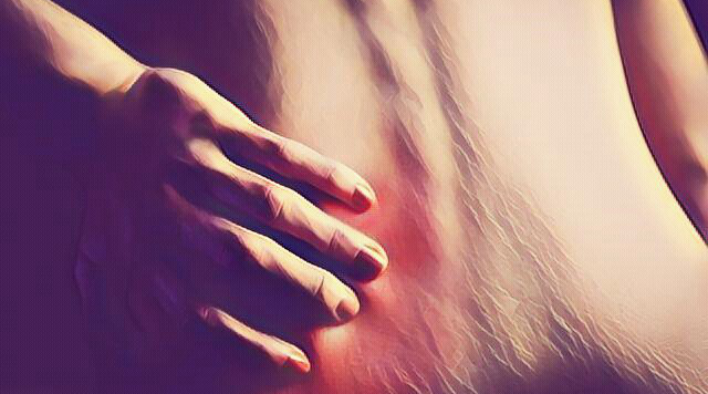 腰间盘突出吃什么药见效快,腰间盘突出睡觉的正确姿势