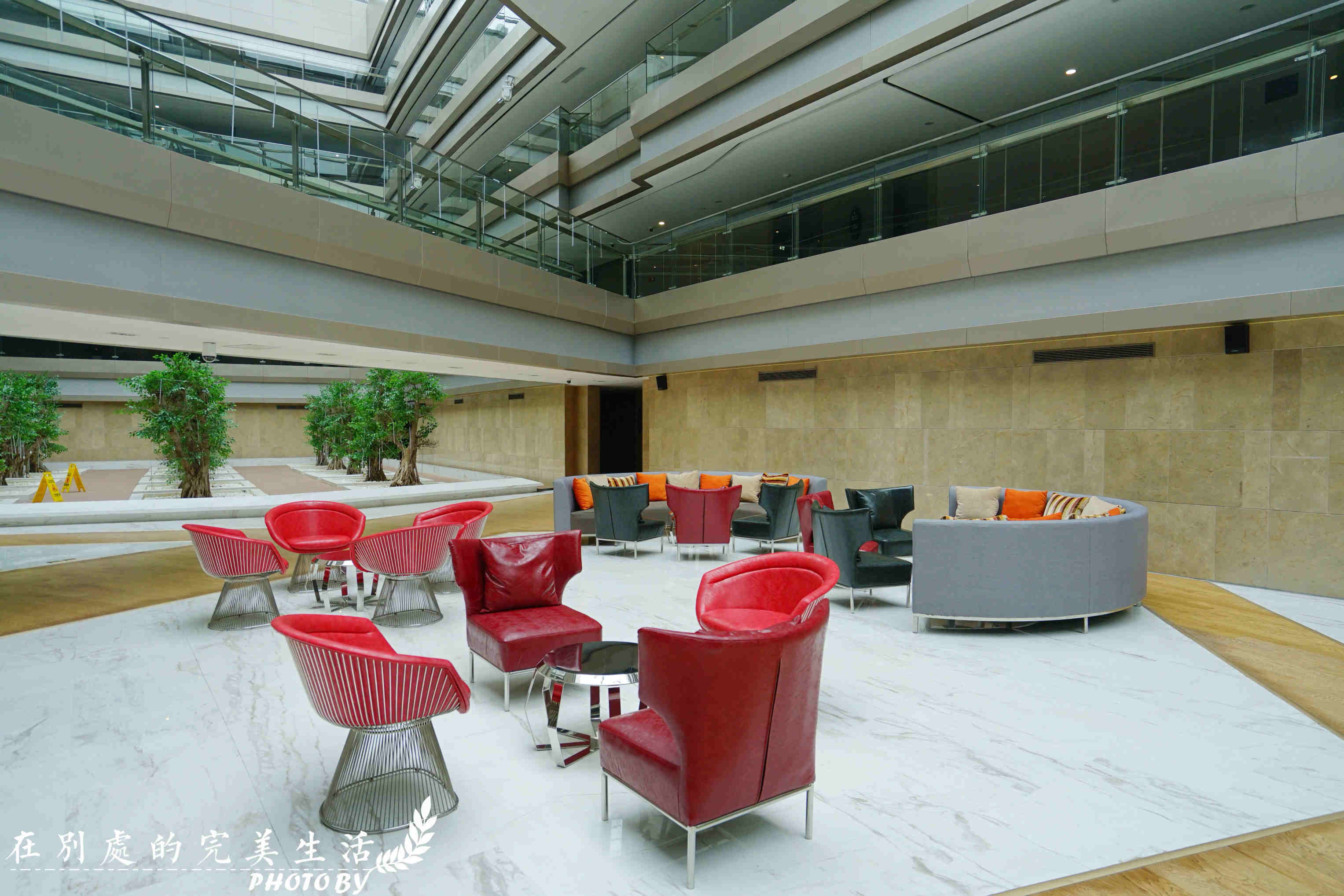 机场单人酒店可以睡两个人吗,机场酒店为何便宜