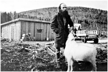 *虐性**亲子，把女信徒当“妃子”，他还徒手剖开了她的肚子！