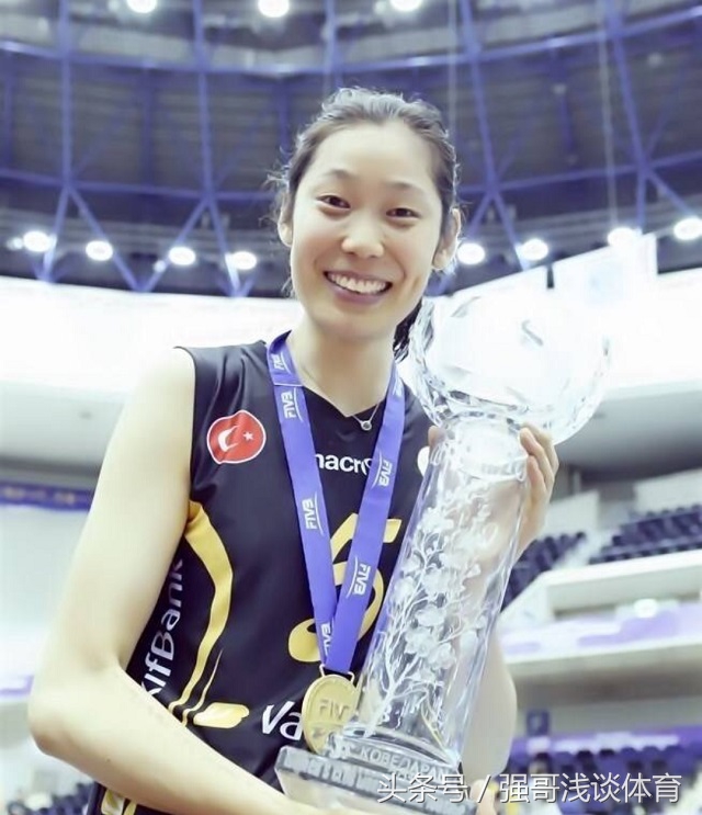 朱婷励志语录排球,感动足球文案