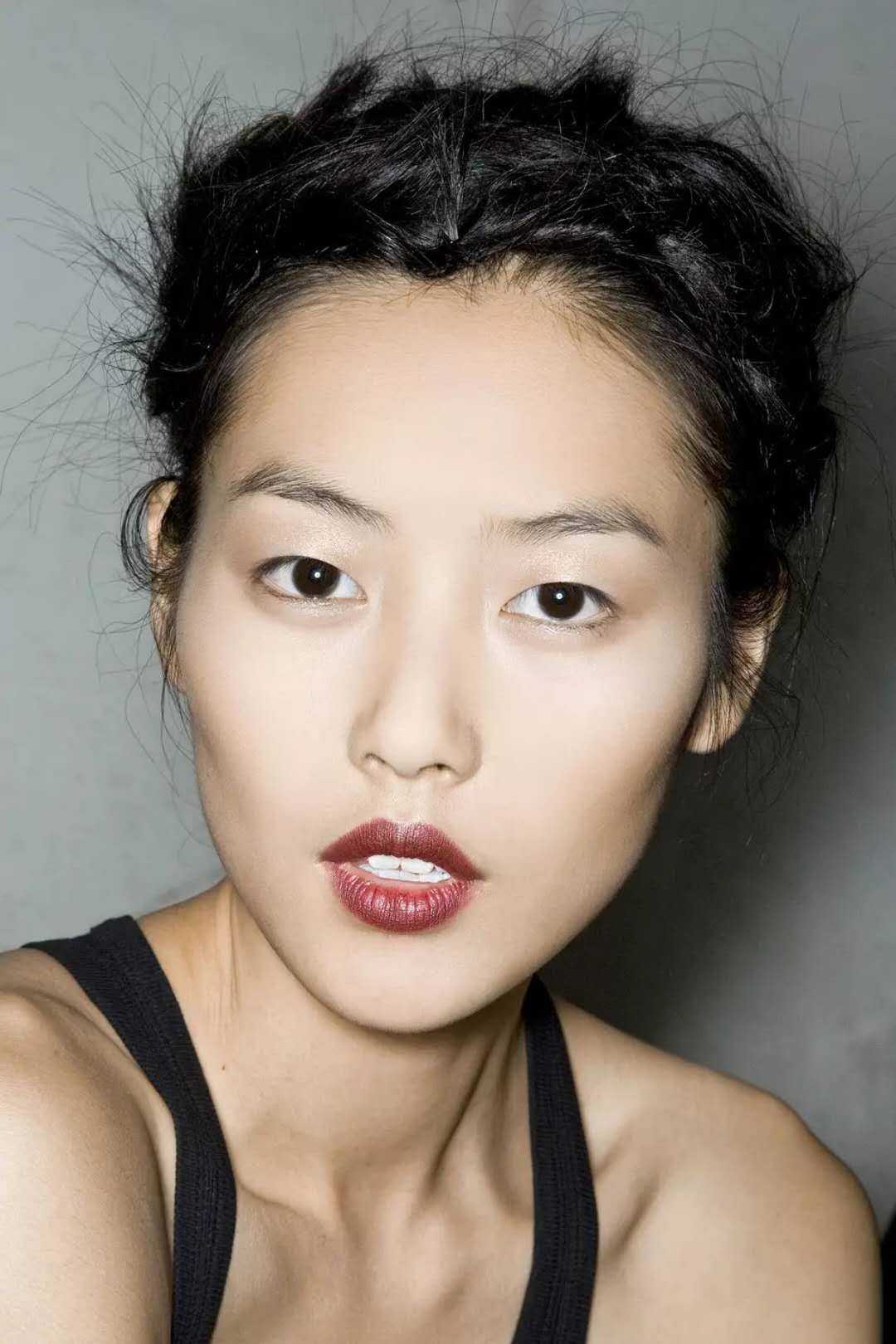 单眼皮的眼妆教程干净高级,心机单眼皮眼妆