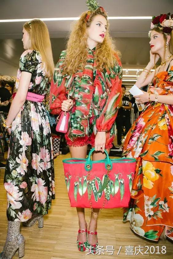 目前最好的印花方法,复古印花穿搭技巧