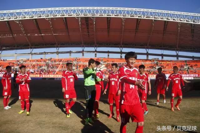 内蒙专业足球球场,敕勒川阴山脚下