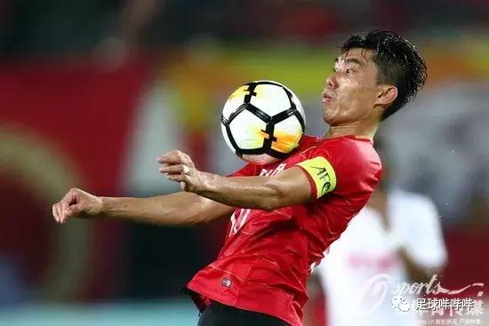 上港年轻小将和郑智,上港vs恒大郑智