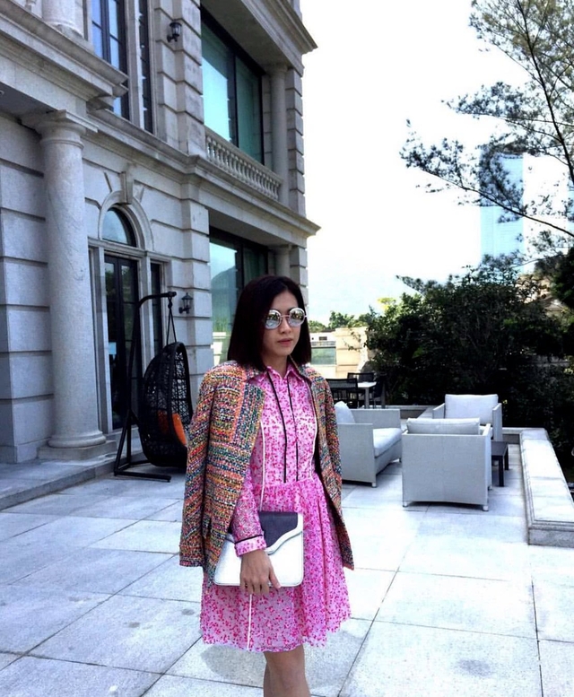 香港女首富传奇人物甘比,香港女首富甘比400亿身家