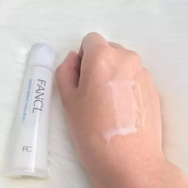 好用平价不油补水的面霜,保湿效果好的国货面霜