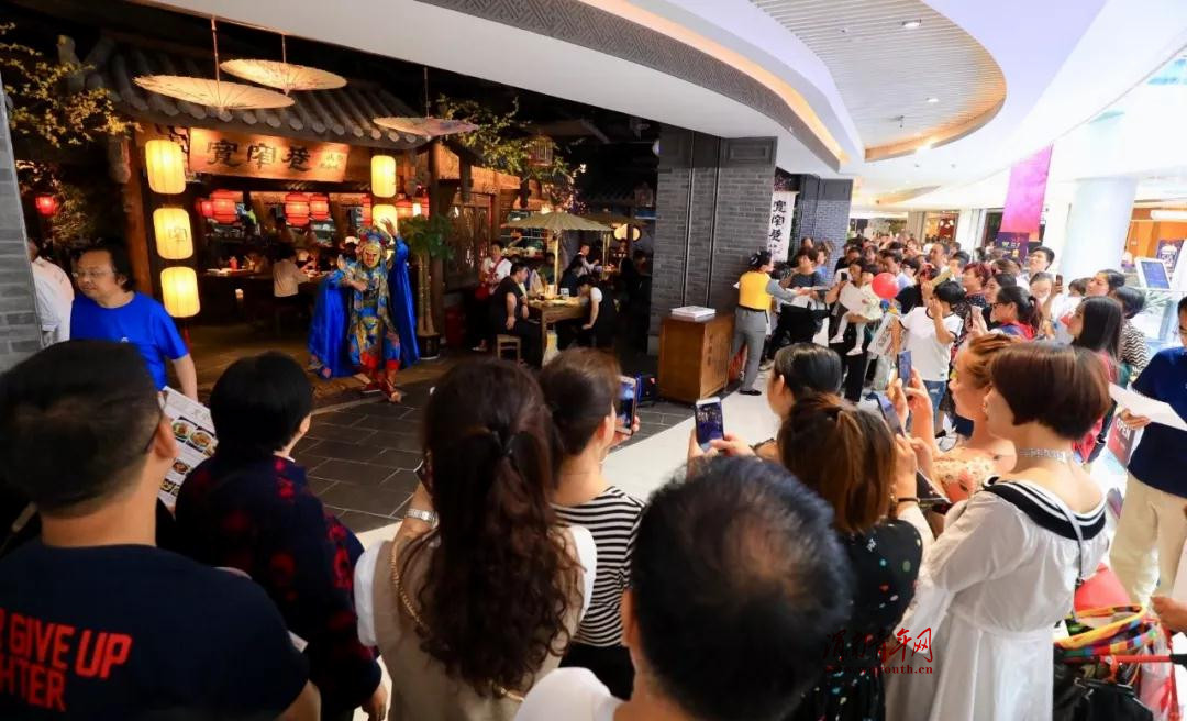 5.18渭南吾悦广场开业惊动了他们……