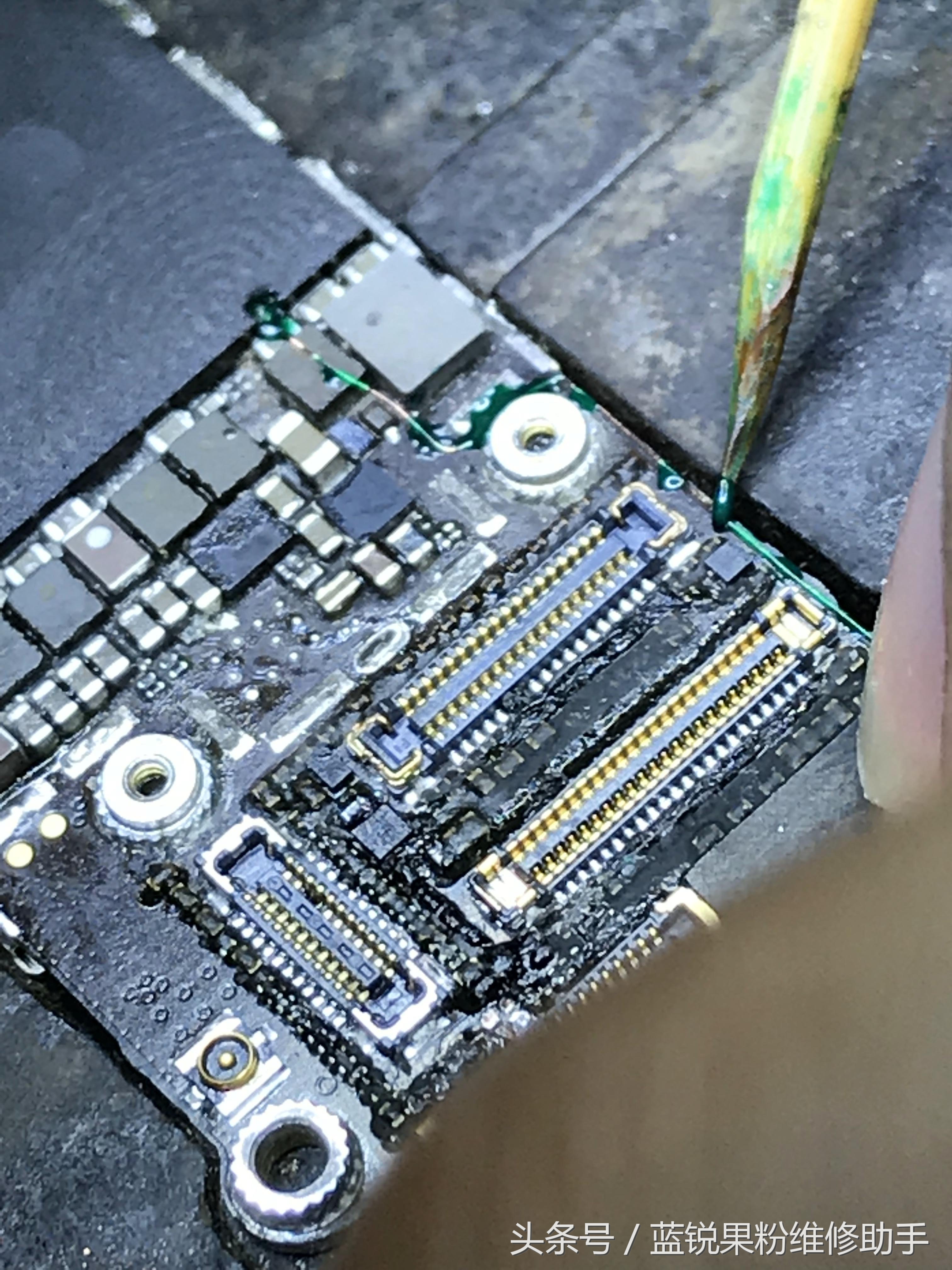 iPhone6Scpu故障导致不拍照的维修案例