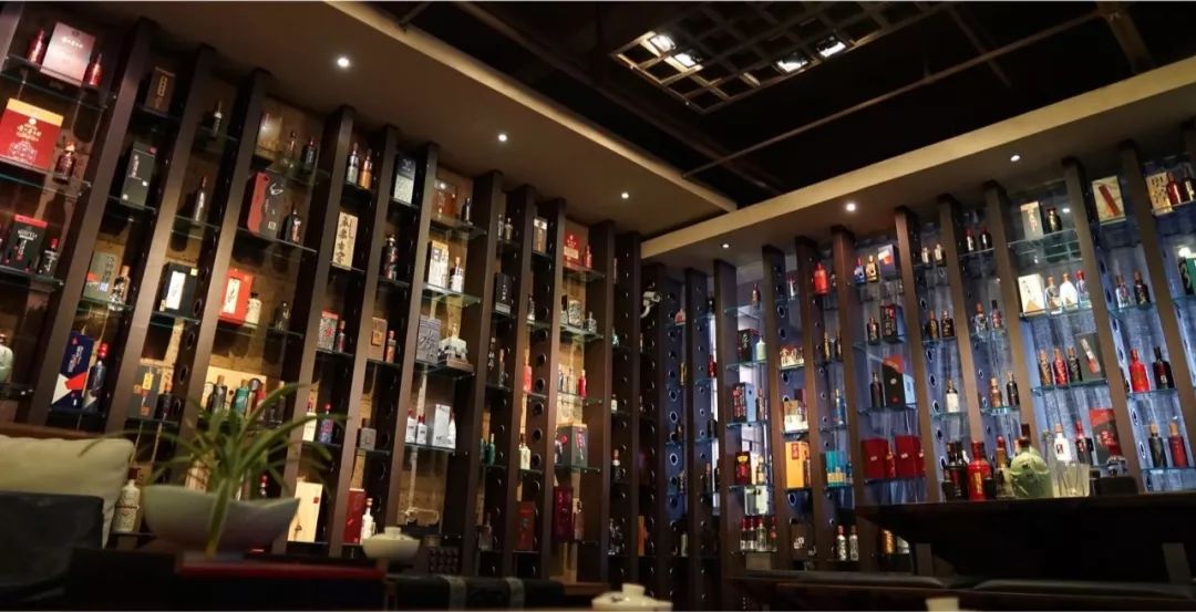 许燎源设计白酒,许燎源设计的白酒