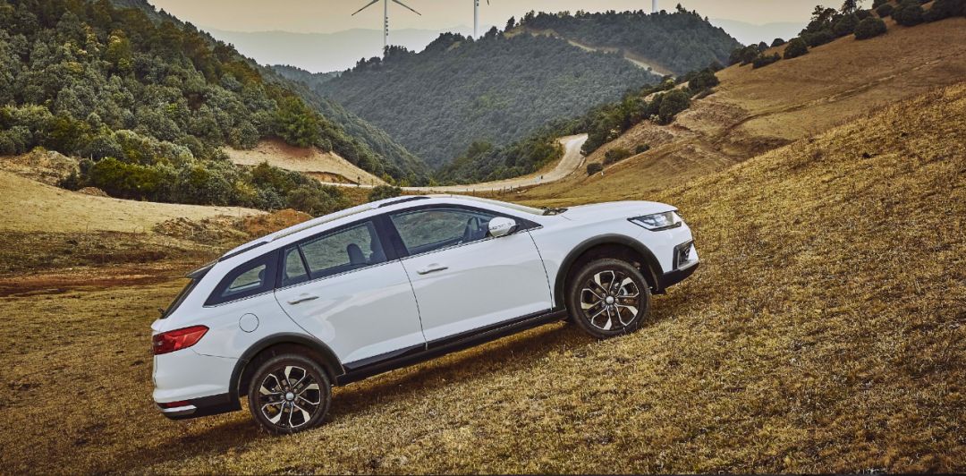 同样价格是买马自达的cx5还是xrv,同样产品平台价格差多少