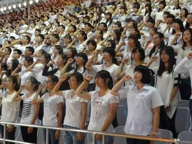 毕业季成长的路上总有收获,毕业季我们的征途