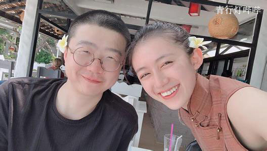 李诞为什么会那么有钱,李诞为什么有一个漂亮女朋友