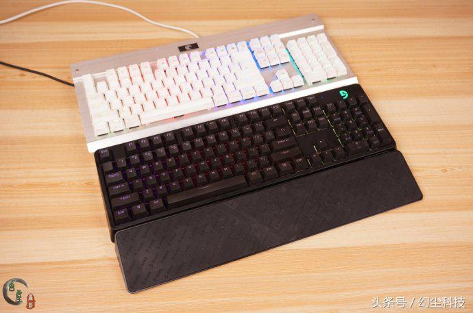 机械键盘rgb灯光不统一,樱桃rgb键盘