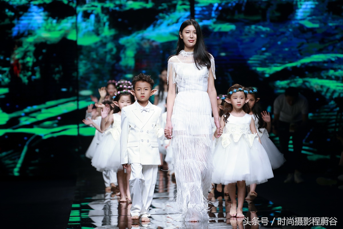 2018AW杭州国际时尚周白冷冷の梦回童境の仙儿童装发布会！