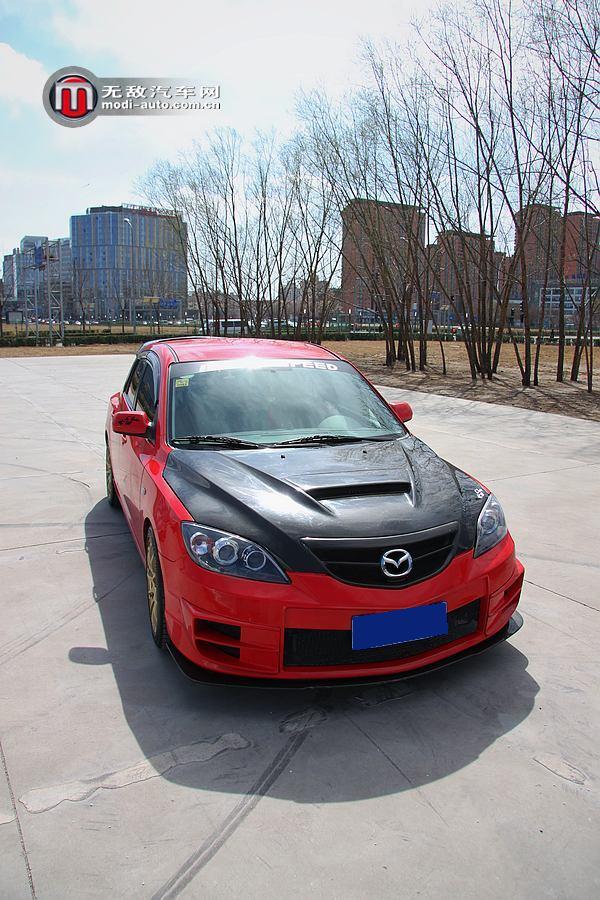 这个聚会里面没有一辆合法的车！