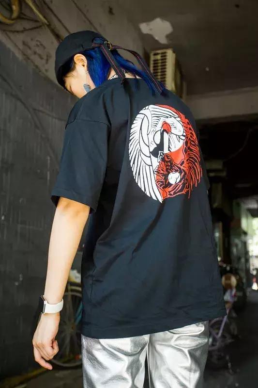 以后装逼就说我穿李宁的时候，你还在穿阿迪耐克