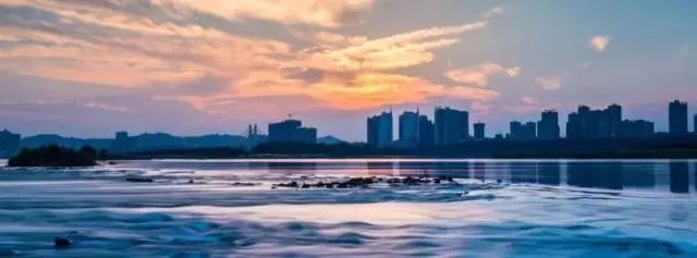 确认过眼神我遇见对的人的表情,确认过眼神我遇上对的人什么梗