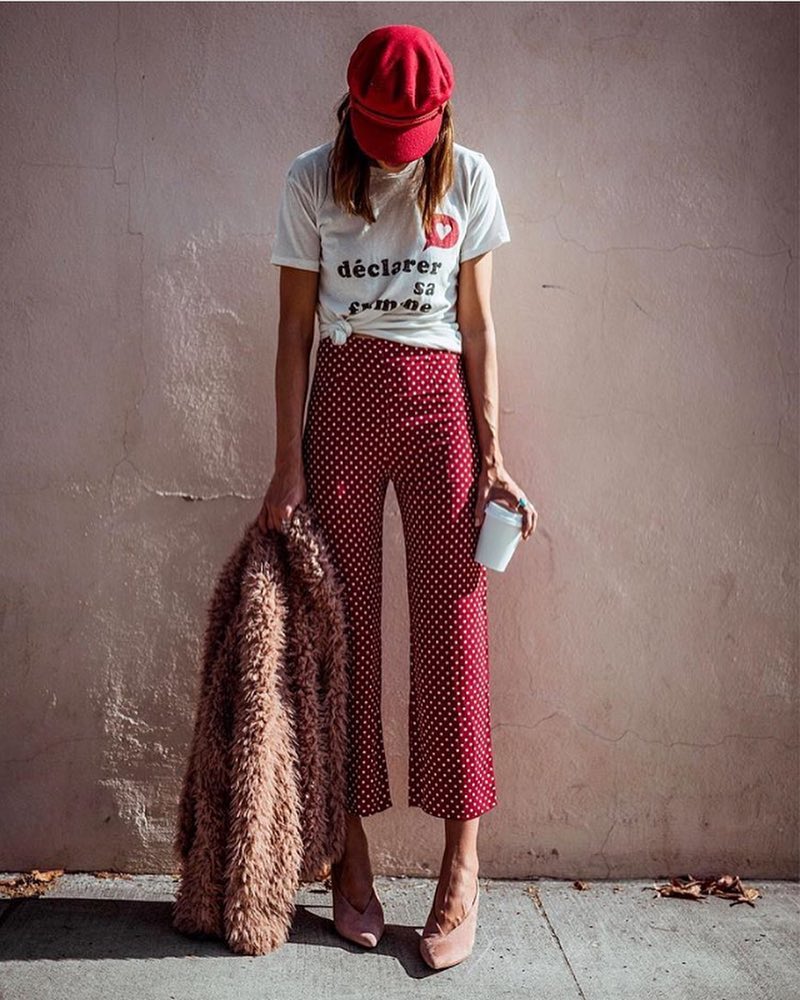 夏天波点荷叶领上衣怎么搭配,夏天波点衫怎么搭配