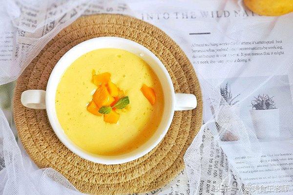 初夏奶昔的制作方法,初夏自制一杯手打奶昔