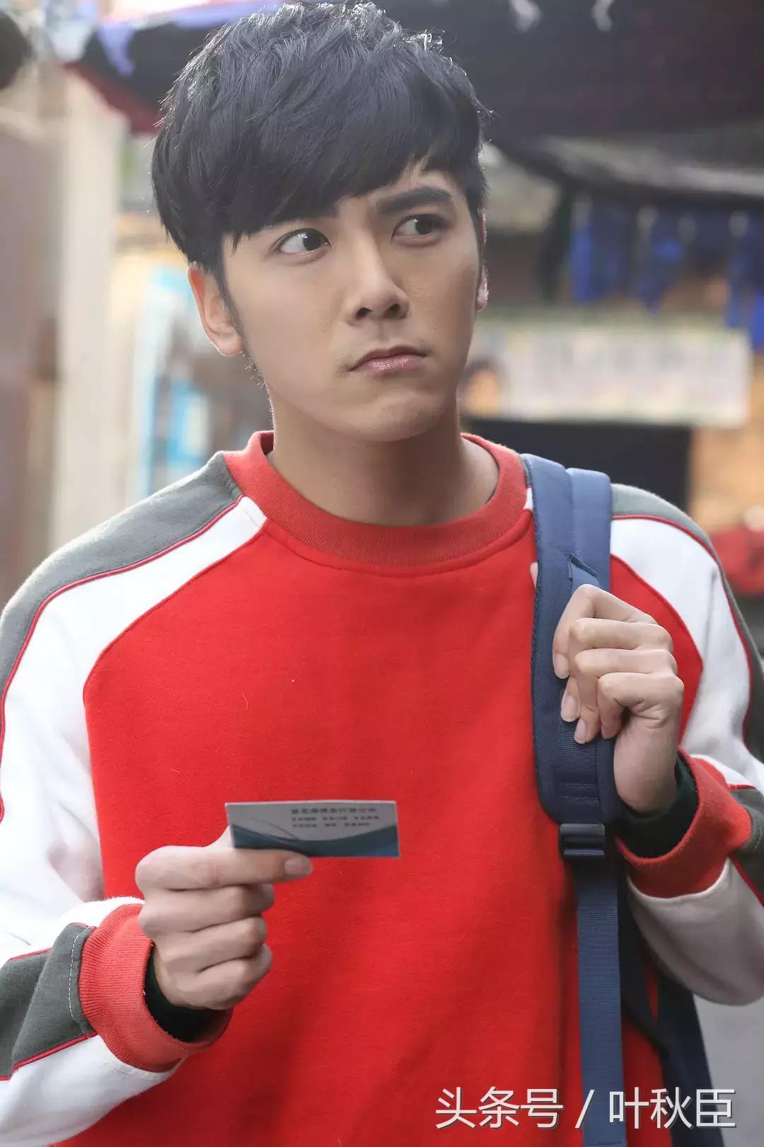 0.7万的票房，就这种片竟然还要冲会员才能看