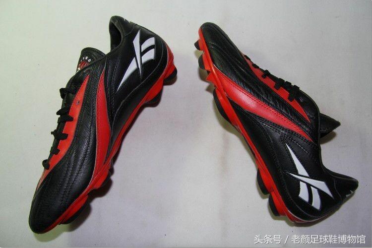 02年世界杯足球鞋回顾,世界杯最火前十的足球鞋