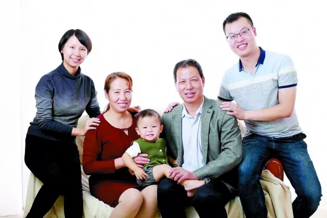 信阳这家人凭啥被评为“全国五好”？来看看他们是咋样做的！