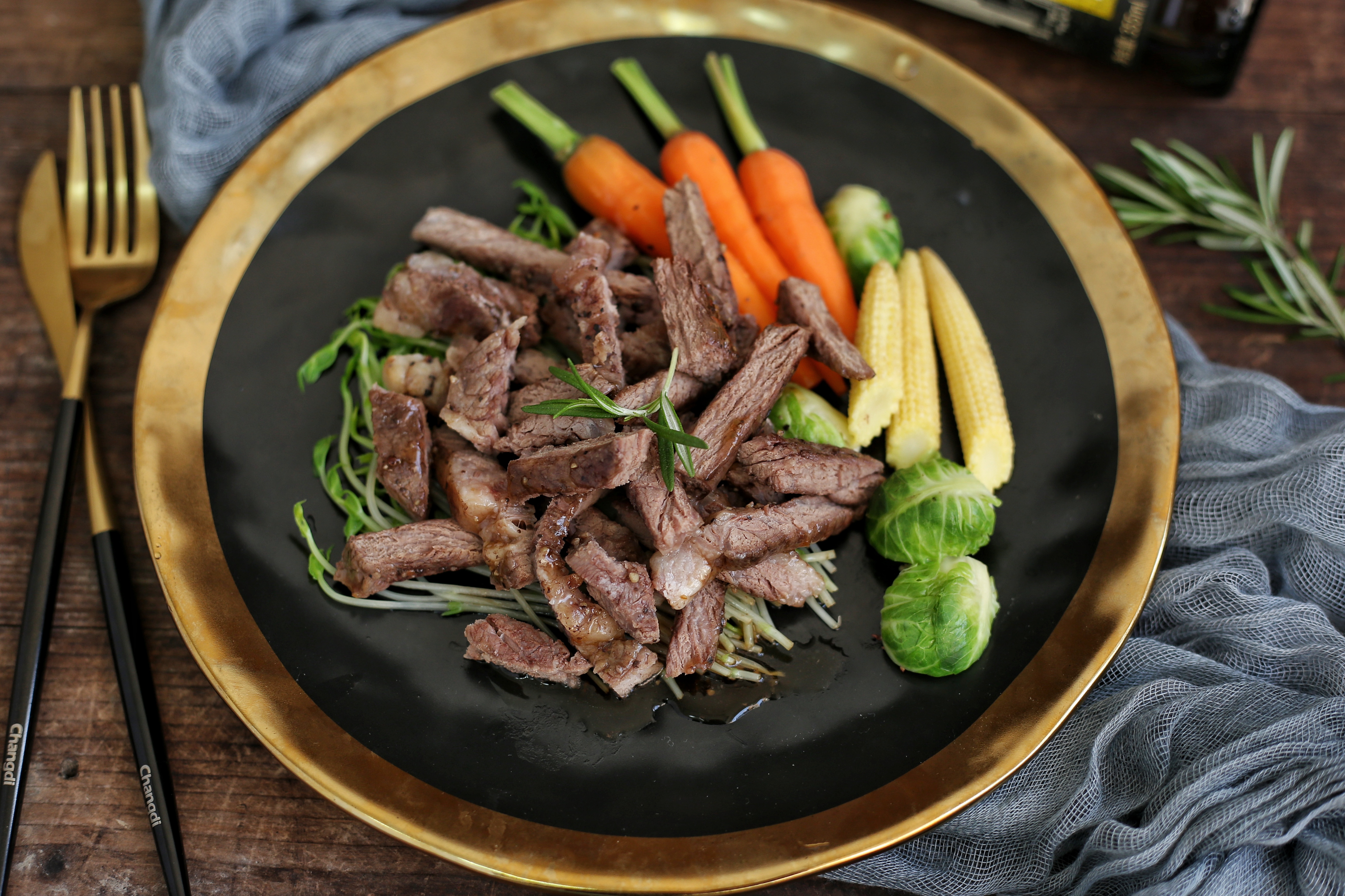 自家牛排怎么做好吃又嫩给孩子吃,牛排这样做更好吃