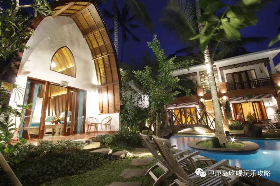 巴厘岛300块钱的酒店,300块住三亚海景房