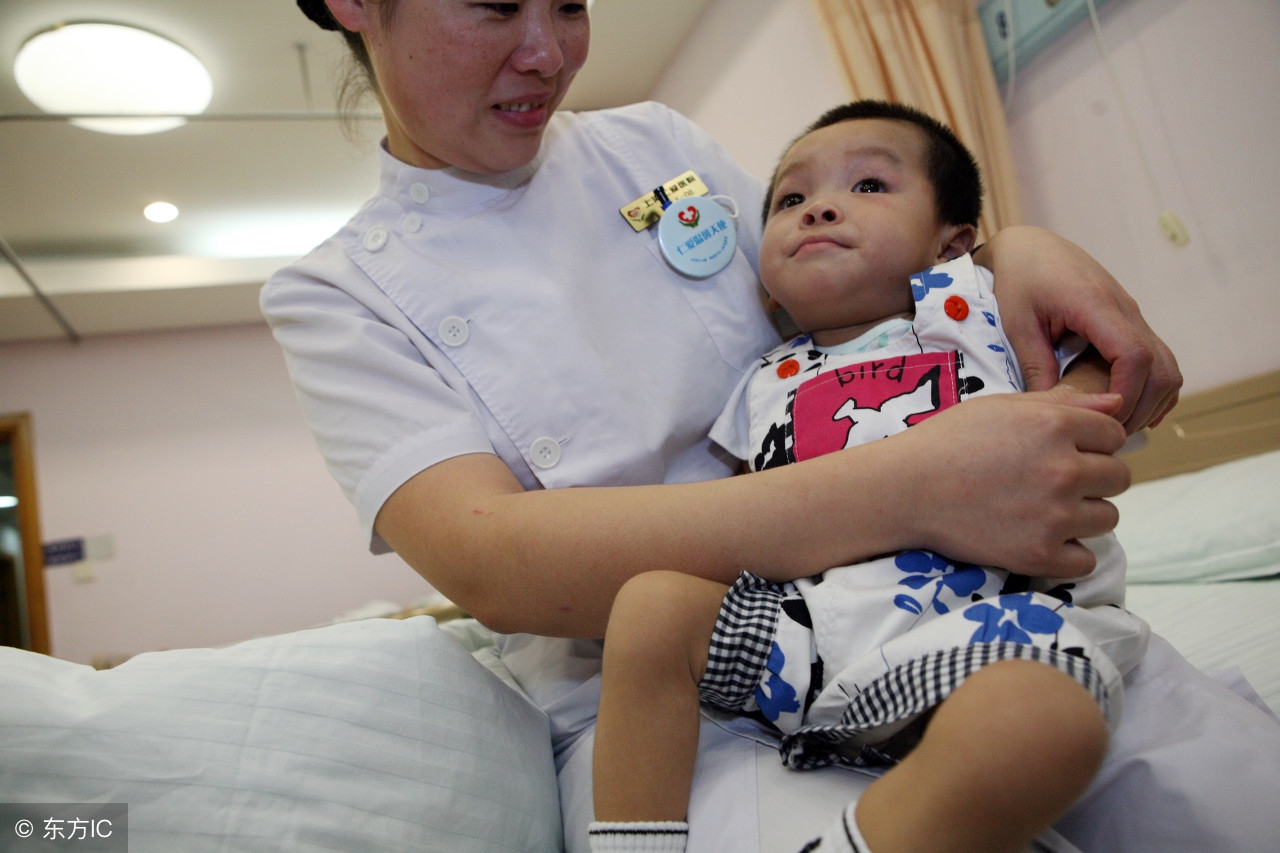 脑瘫的病因及治疗方法,脑瘫是怎么治疗