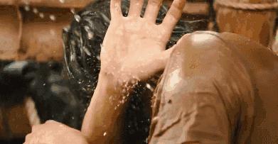 吴京战狼旋风腿,吴京特种兵旋风腿