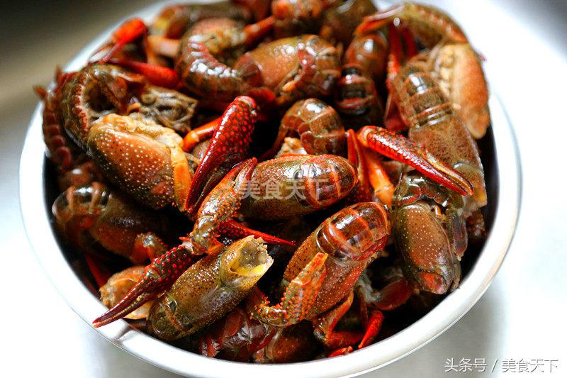 夏天怎么能少得了麻辣小龙虾,夏天的快乐一定少不了麻辣小龙虾