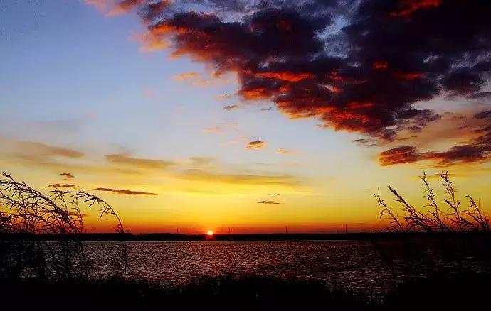 故乡情的原唱,故乡情故乡的水