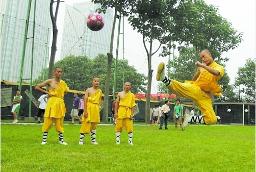 青训足球营养补充,中国足球未来的希望在青训普及