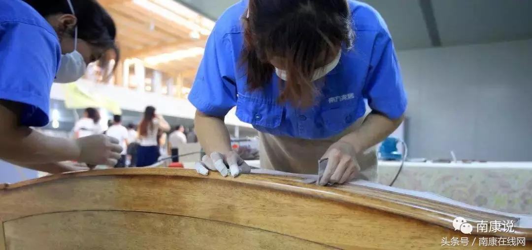 家具厂女工背后的故事,南康家具城故事