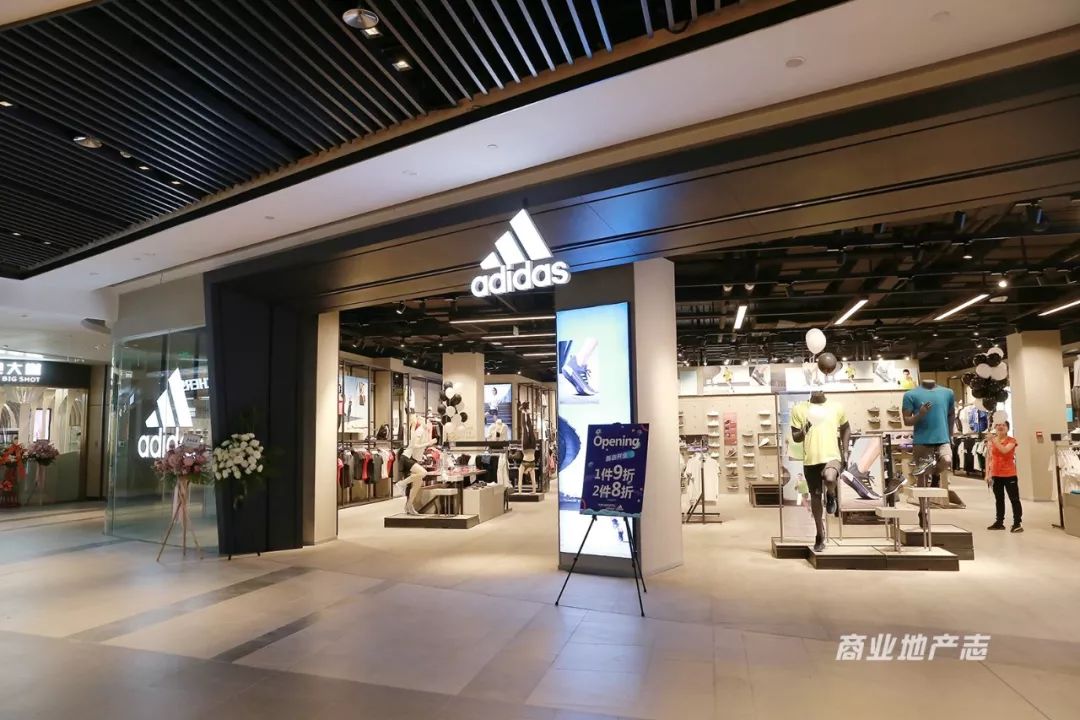 300张图片拼图,成都悠方可口可乐