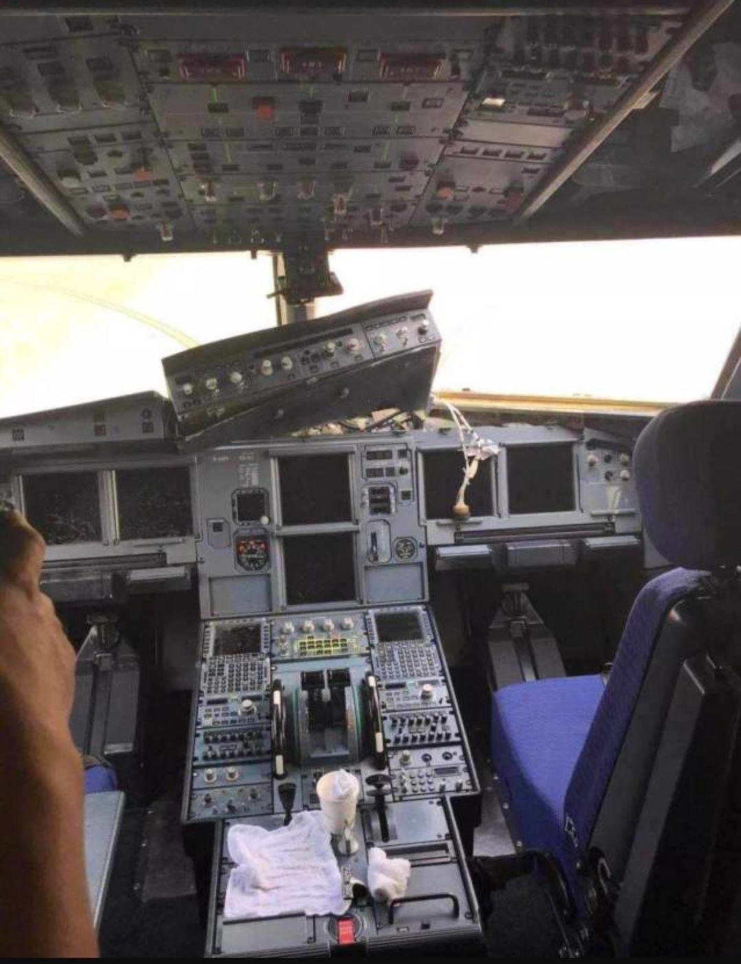 川航英雄机长、萨利机长和世界大战英国飞行员的腕表都有什么讲究