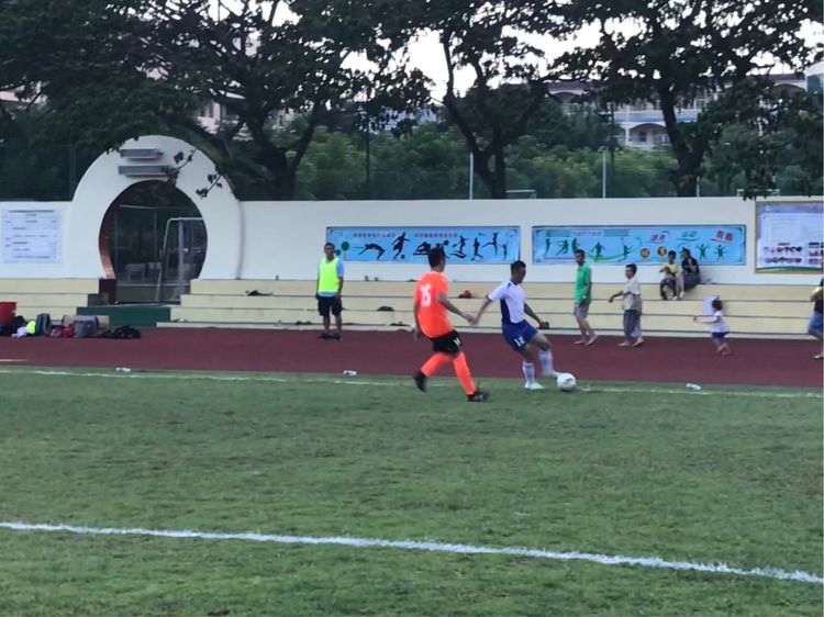 「“忠诚杯”足球赛」一球惜败虽败犹荣