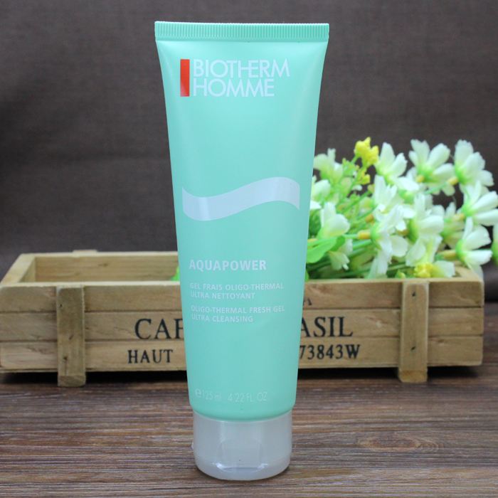 李佳琦推荐的洗面奶合集：控油补水深层清洁，让你的肌肤不紧绷