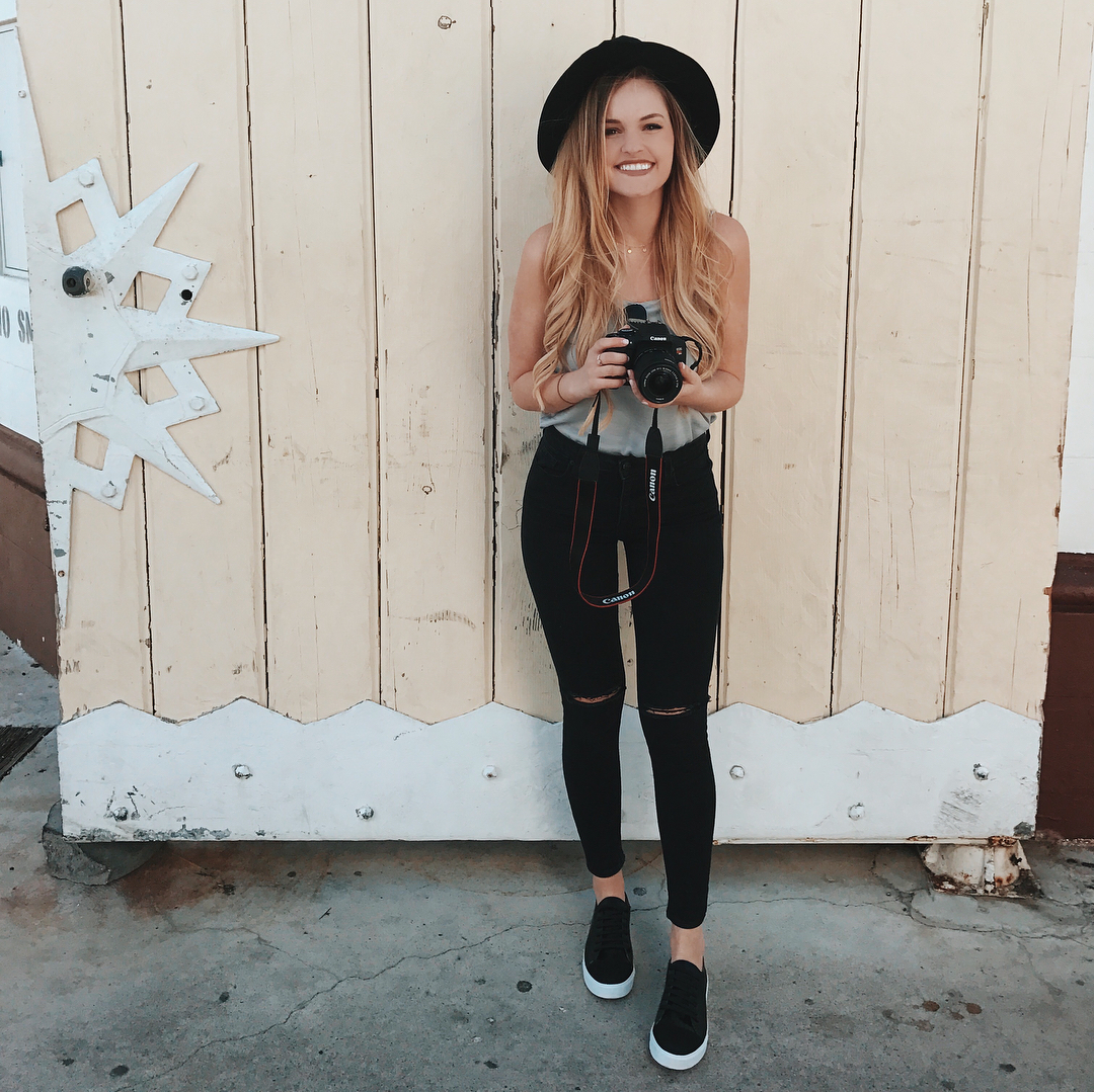 甜美风海边度假泳衣穿搭推荐,甜美风海边度假穿搭推荐复古风